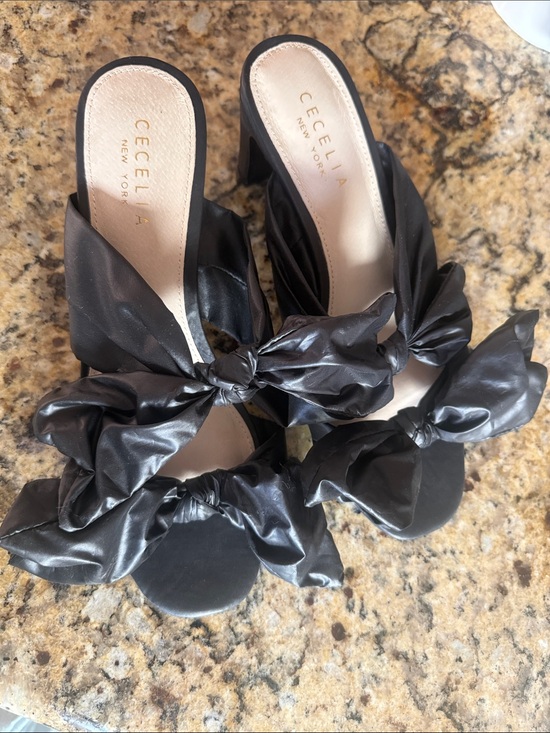 CECELIA NEW YORK Shoes - CECELIA NEW YORK Black Satin Bow Slide Mules